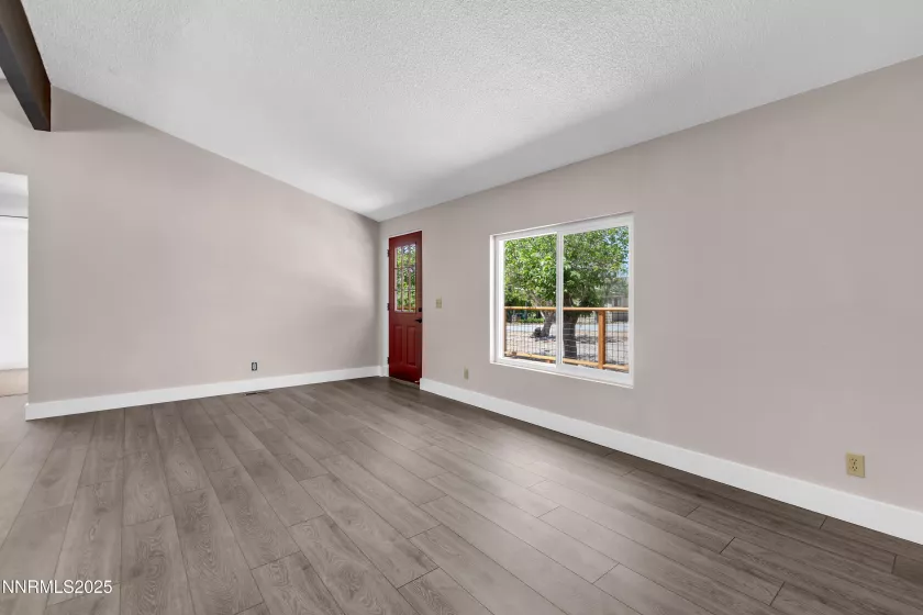 6120 Leon, Sun Valley, Nevada 89433, 3 Bedrooms Bedrooms, ,2 BathroomsBathrooms,Residential,Residential,Leon,250050709