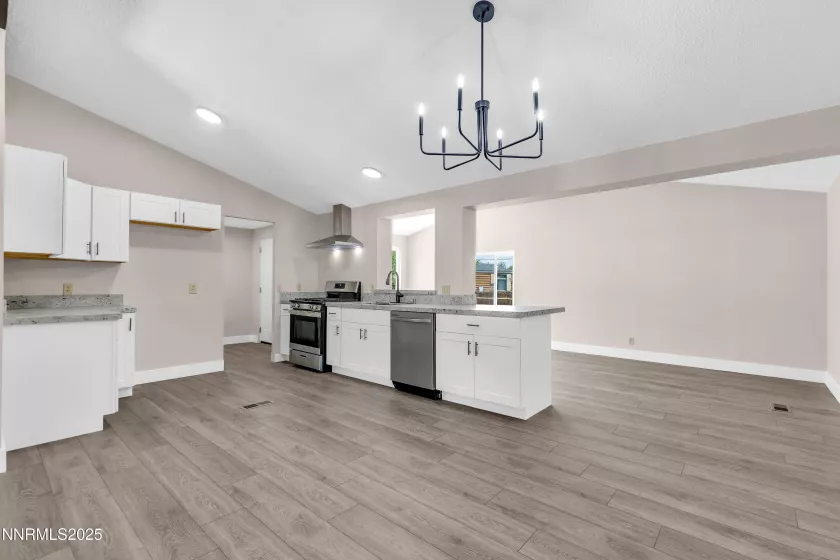 6120 Leon, Sun Valley, Nevada 89433, 3 Bedrooms Bedrooms, ,2 BathroomsBathrooms,Residential,Residential,Leon,250050709