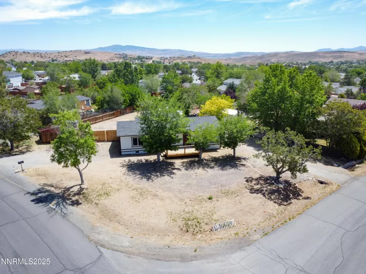 6120 Leon, Sun Valley, Nevada 89433, 3 Bedrooms Bedrooms, ,2 BathroomsBathrooms,Residential,Residential,Leon,250050709