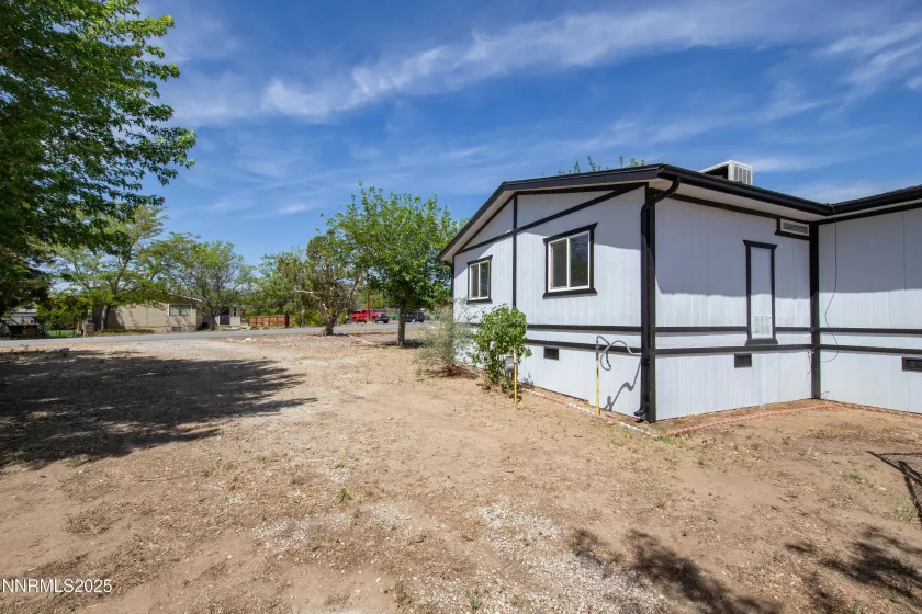 6120 Leon, Sun Valley, Nevada 89433, 3 Bedrooms Bedrooms, ,2 BathroomsBathrooms,Residential,Residential,Leon,250050709