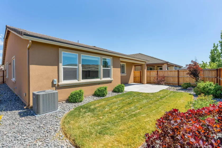 6177 Cotton Rosser, Sparks, Nevada 89436, 3 Bedrooms Bedrooms, ,2 BathroomsBathrooms,Residential,Residential,Cotton Rosser,250050711