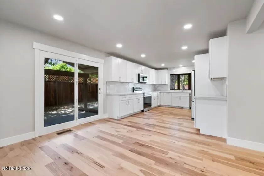 2080 Del Rio, Reno, Nevada 89509, 4 Bedrooms Bedrooms, ,4 BathroomsBathrooms,Residential,Residential,Del Rio,250050633
