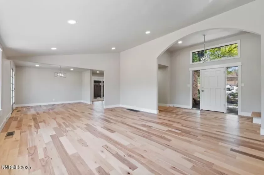 2080 Del Rio, Reno, Nevada 89509, 4 Bedrooms Bedrooms, ,4 BathroomsBathrooms,Residential,Residential,Del Rio,250050633
