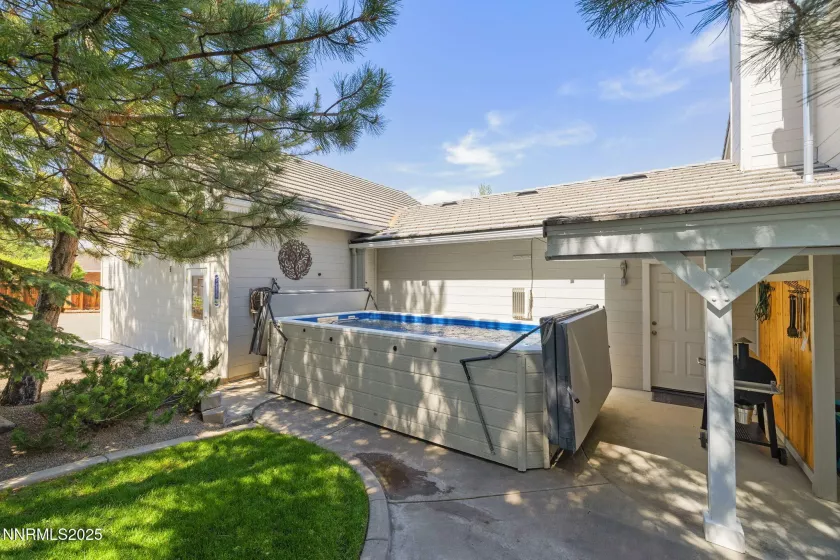 2353 Queen Anne, Reno, Nevada 89509, 4 Bedrooms Bedrooms, ,3 BathroomsBathrooms,Residential,Residential,Queen Anne,250050653