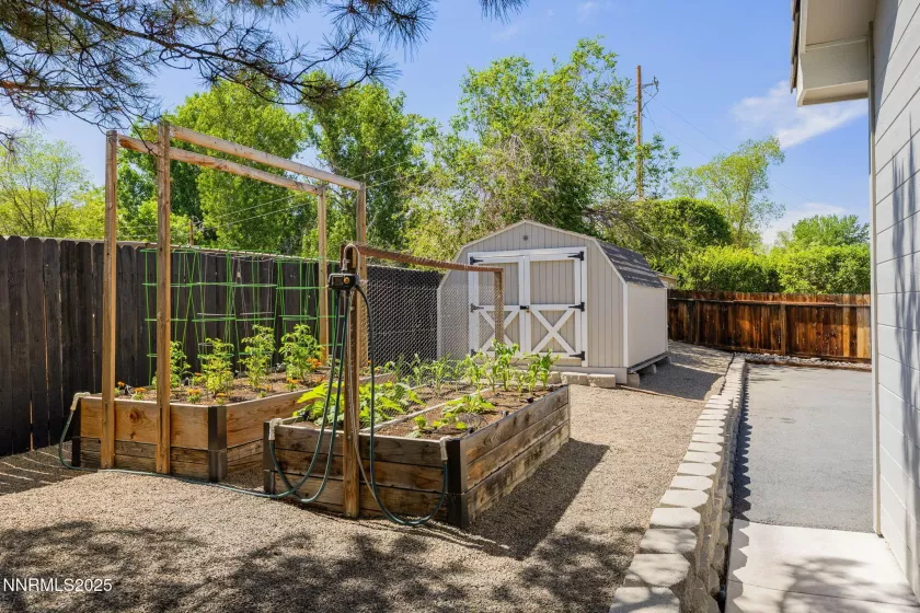 2353 Queen Anne, Reno, Nevada 89509, 4 Bedrooms Bedrooms, ,3 BathroomsBathrooms,Residential,Residential,Queen Anne,250050653