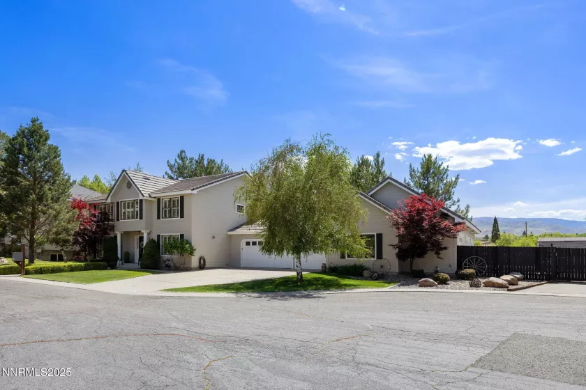 2353 Queen Anne, Reno, Nevada 89509, 4 Bedrooms Bedrooms, ,3 BathroomsBathrooms,Residential,Residential,Queen Anne,250050653