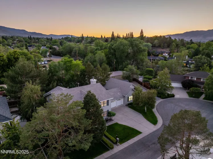 2353 Queen Anne, Reno, Nevada 89509, 4 Bedrooms Bedrooms, ,3 BathroomsBathrooms,Residential,Residential,Queen Anne,250050653
