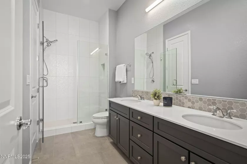 9192 GRAYCLIFF, Reno, Nevada 89523, 5 Bedrooms Bedrooms, ,6 BathroomsBathrooms,Residential,Residential,GRAYCLIFF,250050669