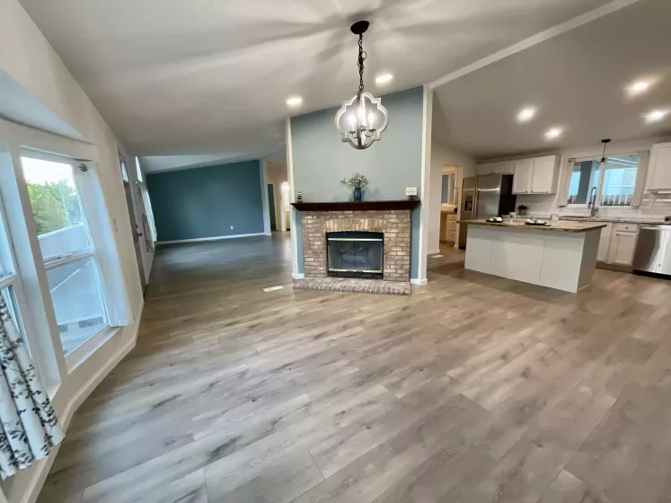 200 James Ct, Carson City, Nevada 89706, 3 Bedrooms Bedrooms, 12 Rooms Rooms,2 BathroomsBathrooms,Manufactured,Residential,James,250050714