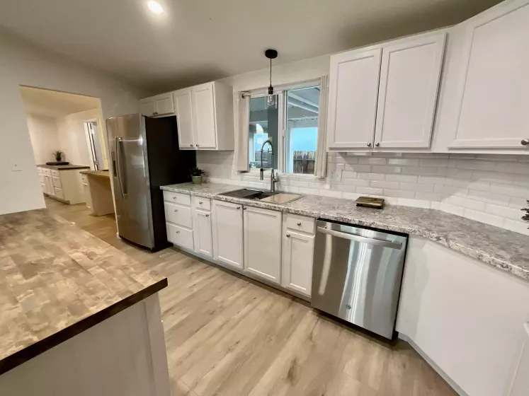 200 James Ct, Carson City, Nevada 89706, 3 Bedrooms Bedrooms, 12 Rooms Rooms,2 BathroomsBathrooms,Manufactured,Residential,James,250050714
