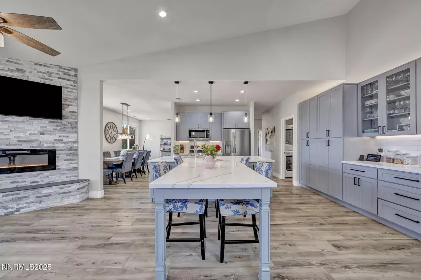 4000 Kettle Rock, Reno, Nevada 89508, 6 Bedrooms Bedrooms, ,3 BathroomsBathrooms,Residential,Residential,Kettle Rock,250050701