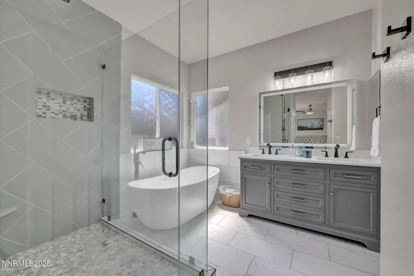Owner's Bathroom