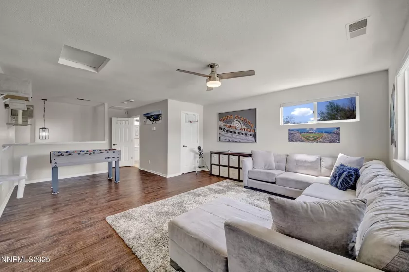 4000 Kettle Rock, Reno, Nevada 89508, 6 Bedrooms Bedrooms, ,3 BathroomsBathrooms,Residential,Residential,Kettle Rock,250050701