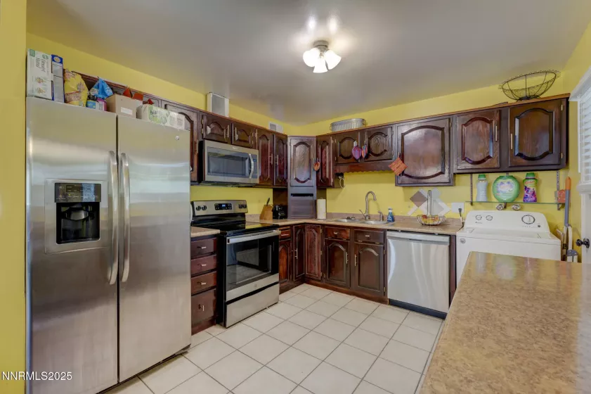 151 Quail, Sparks, Nevada 89431, 3 Bedrooms Bedrooms, ,1 BathroomBathrooms,Residential,Residential,Quail,250050725