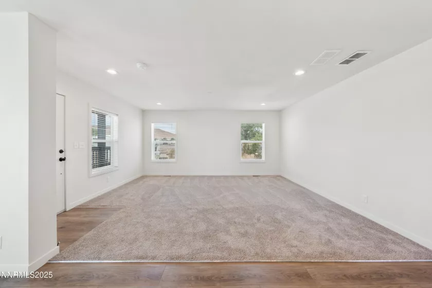 2550 Pueblo, Silver Springs, Nevada 89429, 3 Bedrooms Bedrooms, ,2 BathroomsBathrooms,Residential,Residential,Pueblo,250050729