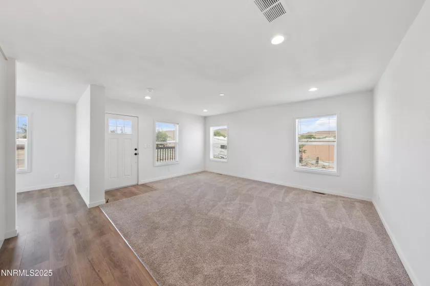 2550 Pueblo, Silver Springs, Nevada 89429, 3 Bedrooms Bedrooms, ,2 BathroomsBathrooms,Residential,Residential,Pueblo,250050729