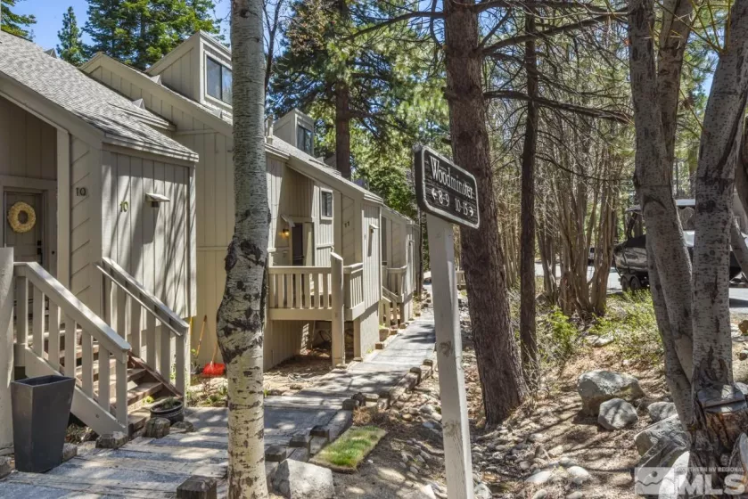 696 Village, Incline Village, Nevada 89451, 2 Bedrooms Bedrooms, ,2 BathroomsBathrooms,Residential,Residential,Village,240010681