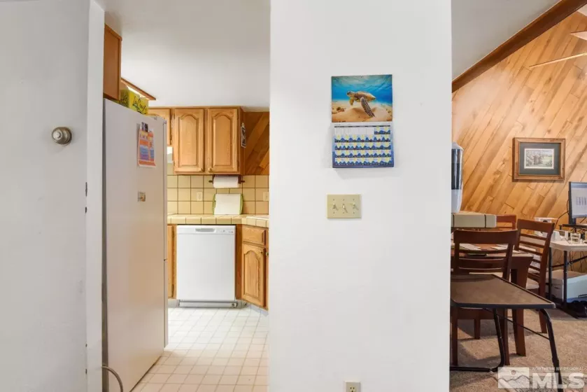 696 Village, Incline Village, Nevada 89451, 2 Bedrooms Bedrooms, ,2 BathroomsBathrooms,Residential,Residential,Village,240010681