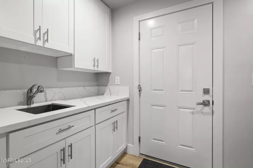 2365 Harbor, Reno, Nevada 89519, 3 Bedrooms Bedrooms, ,4 BathroomsBathrooms,Residential,Residential,Harbor,250050738