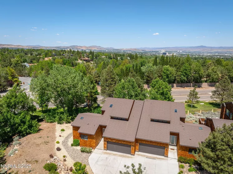 2365 Harbor, Reno, Nevada 89519, 3 Bedrooms Bedrooms, ,4 BathroomsBathrooms,Residential,Residential,Harbor,250050738