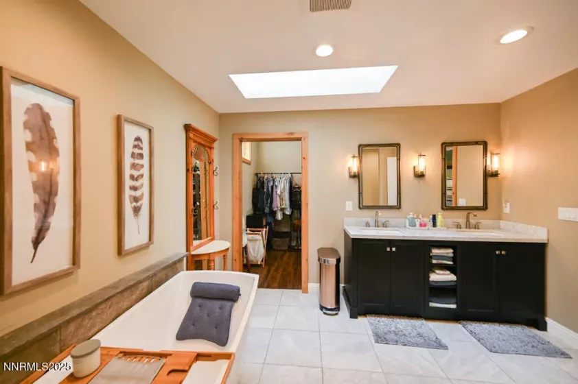 1147 Autumn Hills, Gardnerville, Nevada 89460, 3 Bedrooms Bedrooms, ,3 BathroomsBathrooms,Residential,Residential,Autumn Hills,250050743