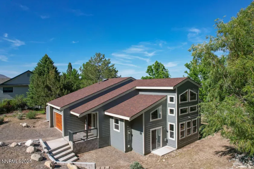 1147 Autumn Hills, Gardnerville, Nevada 89460, 3 Bedrooms Bedrooms, ,3 BathroomsBathrooms,Residential,Residential,Autumn Hills,250050743