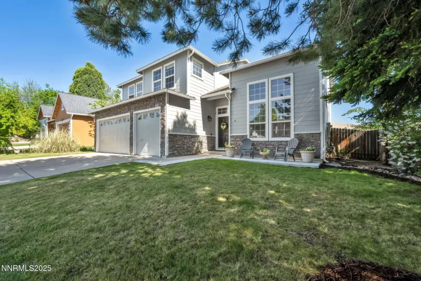 3201 Green River, Reno, Nevada 89503, 5 Bedrooms Bedrooms, ,3 BathroomsBathrooms,Residential,Residential,Green River,250050742