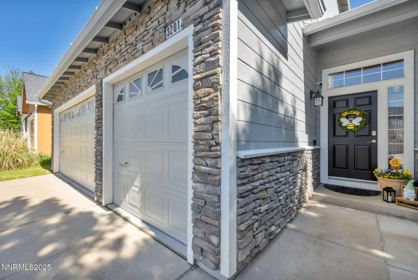 3201 Green River, Reno, Nevada 89503, 5 Bedrooms Bedrooms, ,3 BathroomsBathrooms,Residential,Residential,Green River,250050742