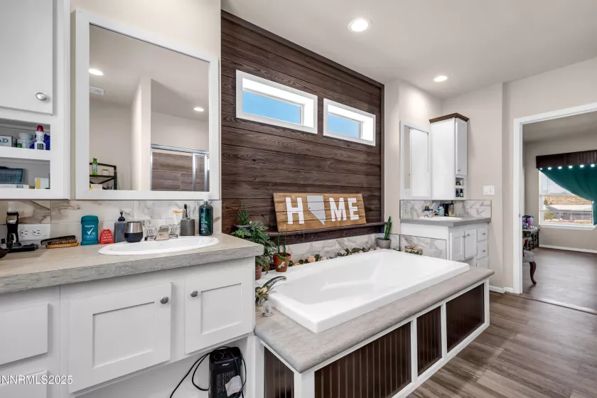 7410 Beech, Silver Springs, Nevada 89429, 3 Bedrooms Bedrooms, ,2 BathroomsBathrooms,Residential,Residential,Beech,250050747