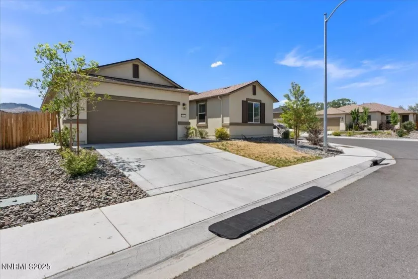 6422 Eagle Peak, Carson City, Nevada 89701, 4 Bedrooms Bedrooms, ,2 BathroomsBathrooms,Residential,Residential,Eagle Peak,250050757