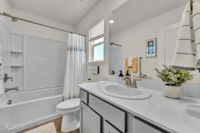 7939 Taconite, Sparks, Nevada 89436, 3 Bedrooms Bedrooms, ,3 BathroomsBathrooms,Residential,Residential,Taconite,250050767
