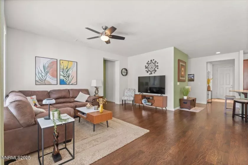 1380 Wakefield, Reno, Nevada 89523, 3 Bedrooms Bedrooms, ,2 BathroomsBathrooms,Residential,Residential,Wakefield,250050769