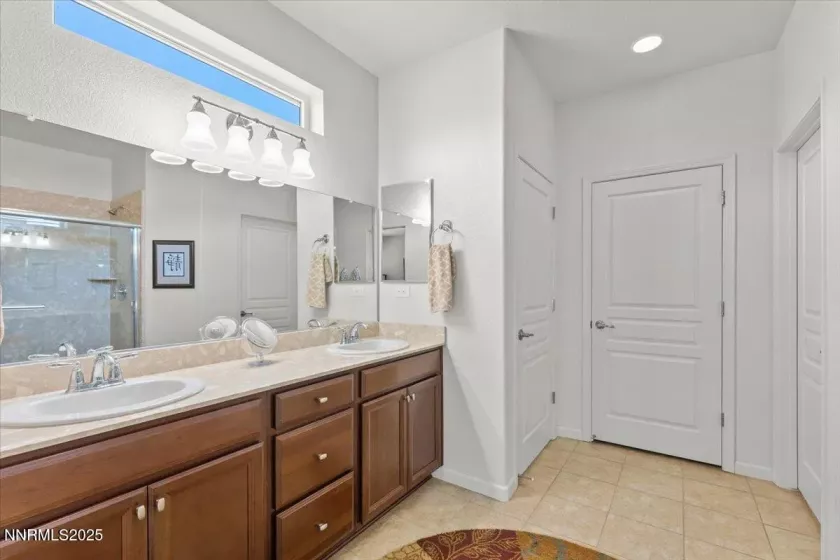 1380 Wakefield, Reno, Nevada 89523, 3 Bedrooms Bedrooms, ,2 BathroomsBathrooms,Residential,Residential,Wakefield,250050769