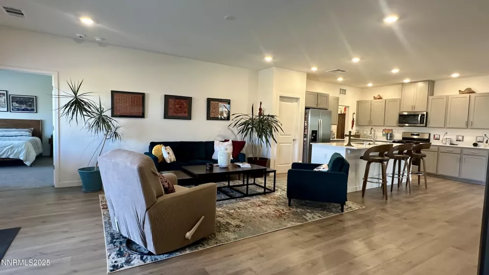 405 Schell Creek, Dayton, Nevada 89403, 4 Bedrooms Bedrooms, ,3 BathroomsBathrooms,Residential,Residential,Schell Creek,250050771