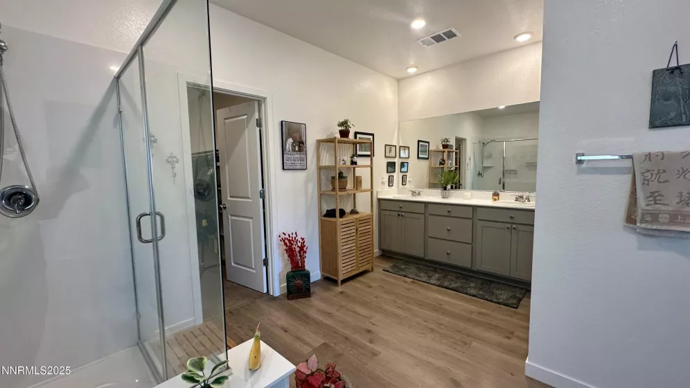 405 Schell Creek, Dayton, Nevada 89403, 4 Bedrooms Bedrooms, ,3 BathroomsBathrooms,Residential,Residential,Schell Creek,250050771