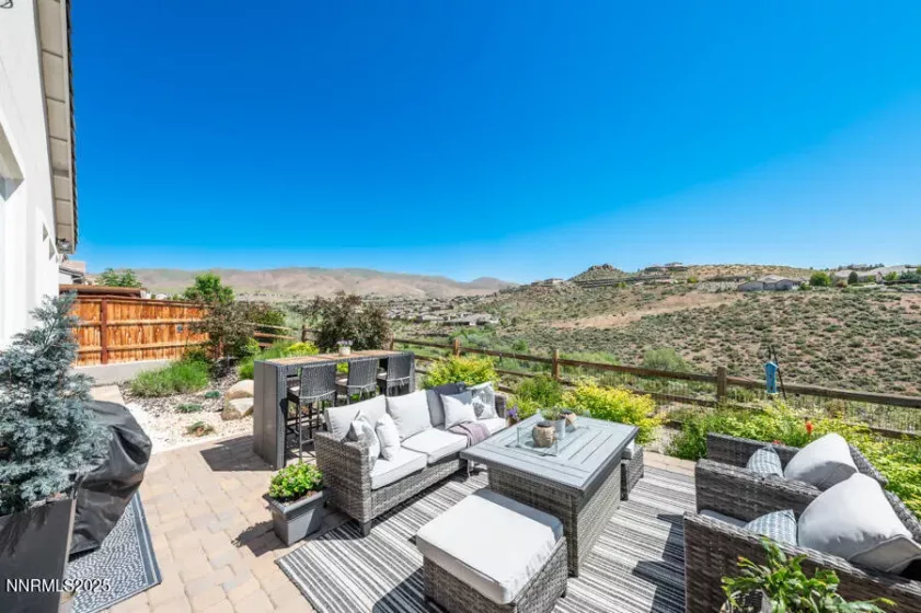 1536 Elk Run, Reno, Nevada 89523, 3 Bedrooms Bedrooms, ,4 BathroomsBathrooms,Residential,Residential,Elk Run,250050773