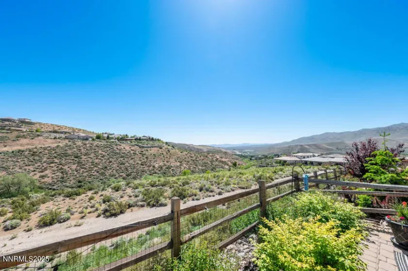 1536 Elk Run, Reno, Nevada 89523, 3 Bedrooms Bedrooms, ,4 BathroomsBathrooms,Residential,Residential,Elk Run,250050773