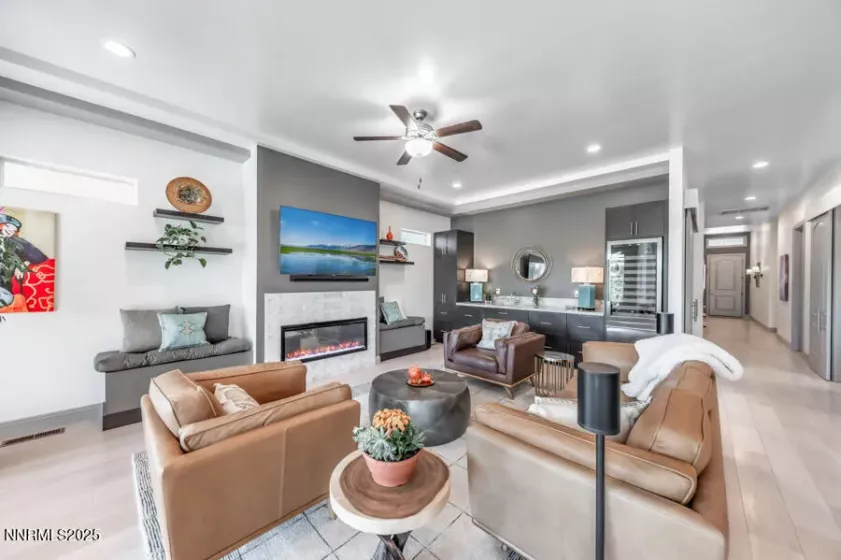 1536 Elk Run, Reno, Nevada 89523, 3 Bedrooms Bedrooms, ,4 BathroomsBathrooms,Residential,Residential,Elk Run,250050773