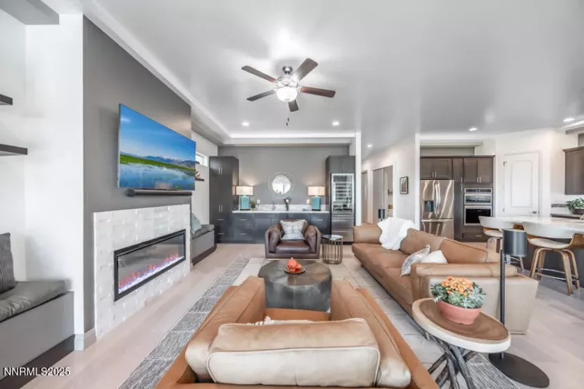 1536 Elk Run, Reno, Nevada 89523, 3 Bedrooms Bedrooms, ,4 BathroomsBathrooms,Residential,Residential,Elk Run,250050773
