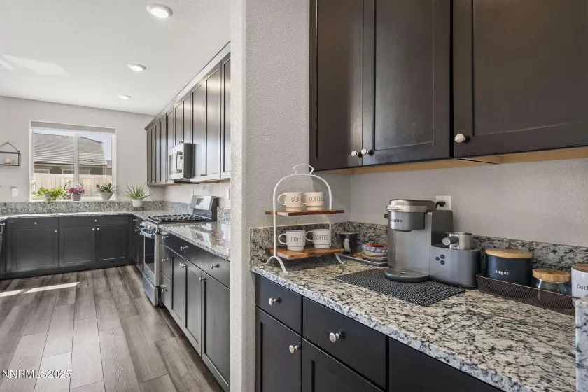 9754 Belville, Reno, Nevada 89521, 4 Bedrooms Bedrooms, ,3 BathroomsBathrooms,Residential,Residential,Belville,250050776