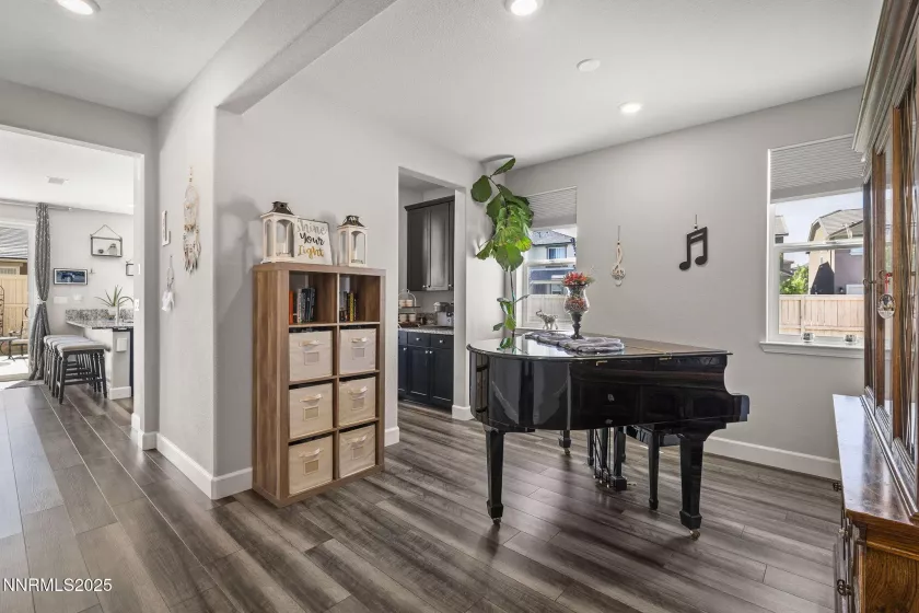 9754 Belville, Reno, Nevada 89521, 4 Bedrooms Bedrooms, ,3 BathroomsBathrooms,Residential,Residential,Belville,250050776
