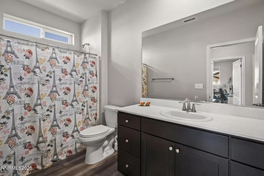 9754 Belville, Reno, Nevada 89521, 4 Bedrooms Bedrooms, ,3 BathroomsBathrooms,Residential,Residential,Belville,250050776