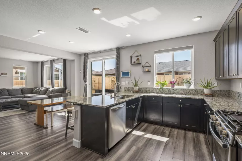 9754 Belville, Reno, Nevada 89521, 4 Bedrooms Bedrooms, ,3 BathroomsBathrooms,Residential,Residential,Belville,250050776