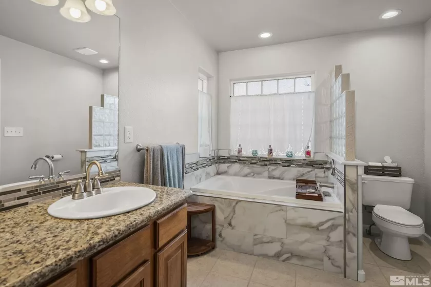 131 Desert Lakes, Fernley, Nevada 89408, 3 Bedrooms Bedrooms, ,2 BathroomsBathrooms,Residential,Residential,Desert Lakes,250000085