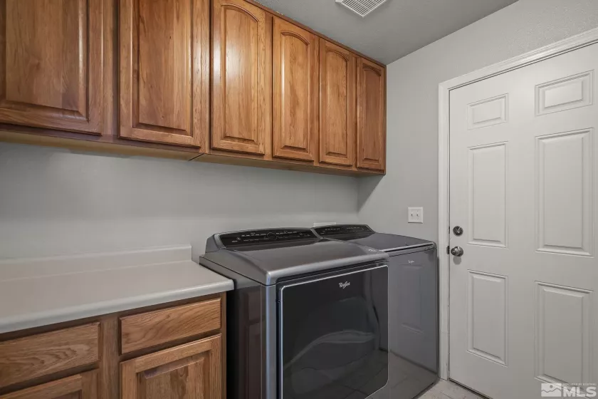 131 Desert Lakes, Fernley, Nevada 89408, 3 Bedrooms Bedrooms, ,2 BathroomsBathrooms,Residential,Residential,Desert Lakes,250000085