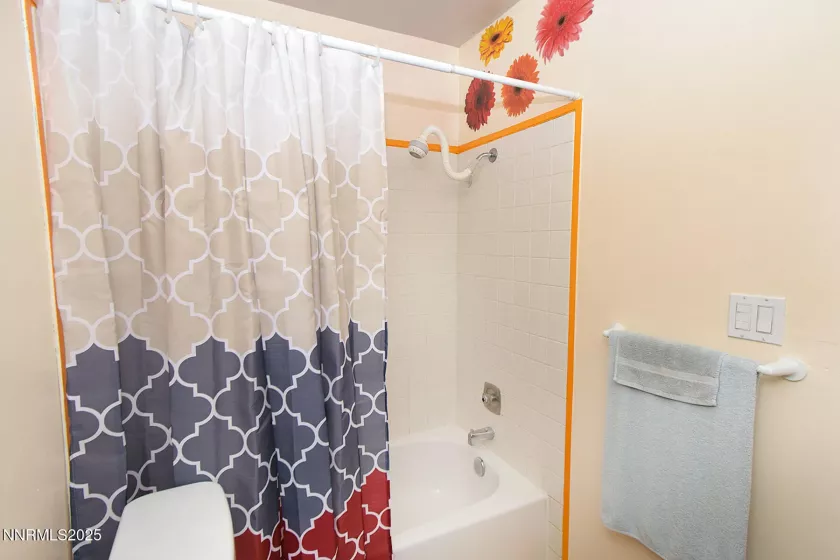 2213 Kietzke, Reno, Nevada 89502, 2 Bedrooms Bedrooms, ,2 BathroomsBathrooms,Residential,Residential,Kietzke,250050784