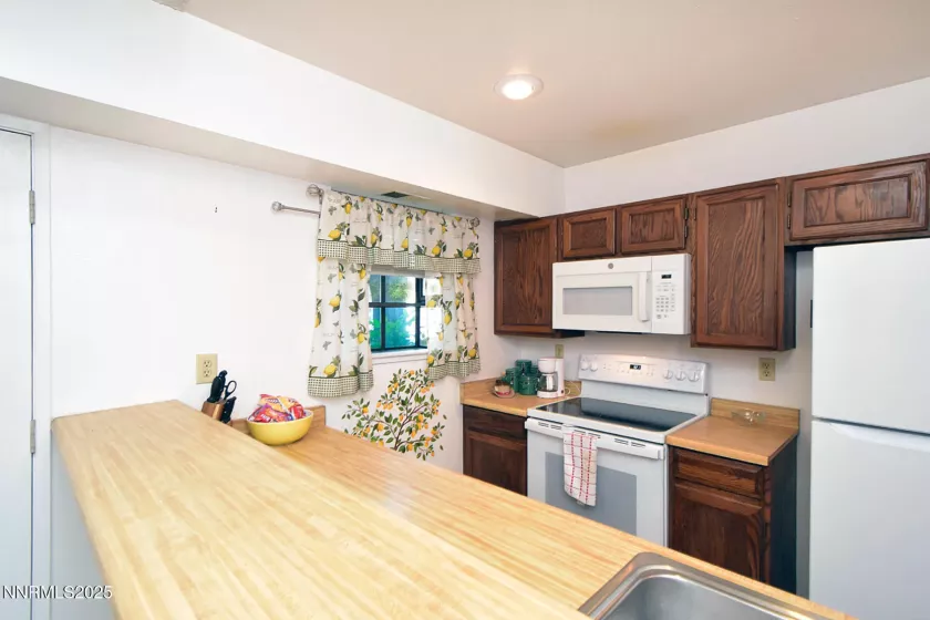 2213 Kietzke, Reno, Nevada 89502, 2 Bedrooms Bedrooms, ,2 BathroomsBathrooms,Residential,Residential,Kietzke,250050784