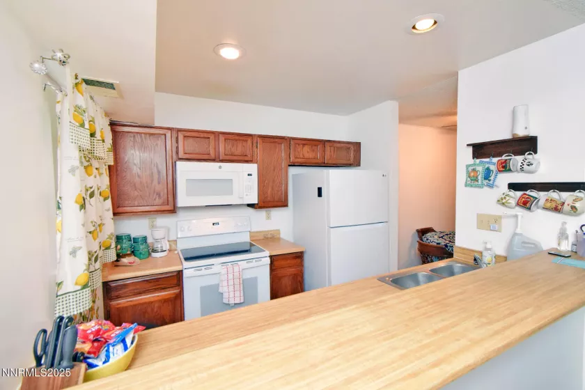 2213 Kietzke, Reno, Nevada 89502, 2 Bedrooms Bedrooms, ,2 BathroomsBathrooms,Residential,Residential,Kietzke,250050784