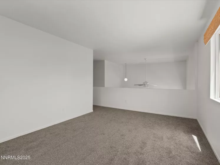 207 Poppy Hills, Fernley, Nevada 89408, 3 Bedrooms Bedrooms, ,3 BathroomsBathrooms,Residential,Residential,Poppy Hills,250050787