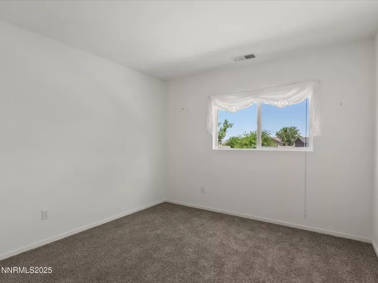 207 Poppy Hills, Fernley, Nevada 89408, 3 Bedrooms Bedrooms, ,3 BathroomsBathrooms,Residential,Residential,Poppy Hills,250050787